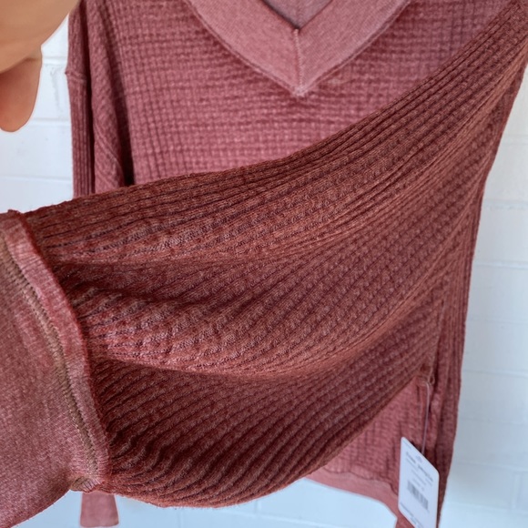 NWT FREE PEOPLE WE THE FREE Cinnamon Thermal
Waffle Knit Boho Top Size M - Picture 7 of 15